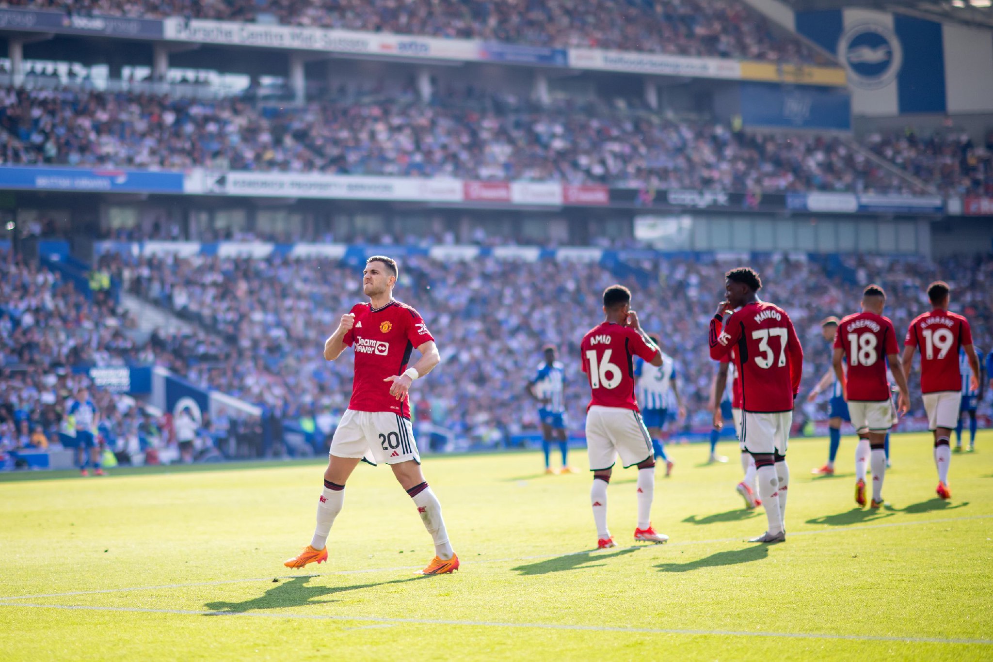 米蘭就展現 米蘭就展現